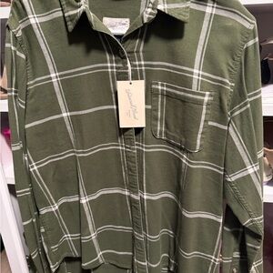 Universal Thread Olive Plaid Button Down Shirt